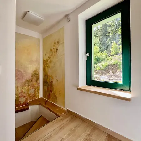 Zelena Pod Klinovcem