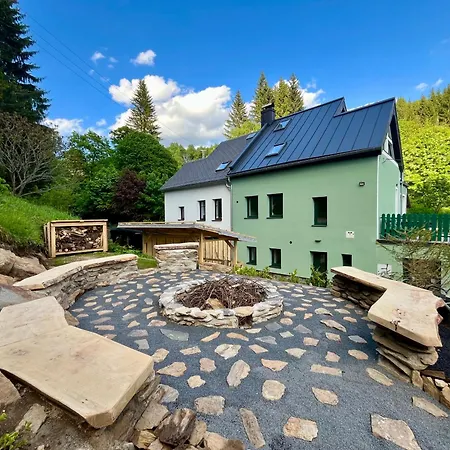 Zelena Pod Klinovcem Chalet *
